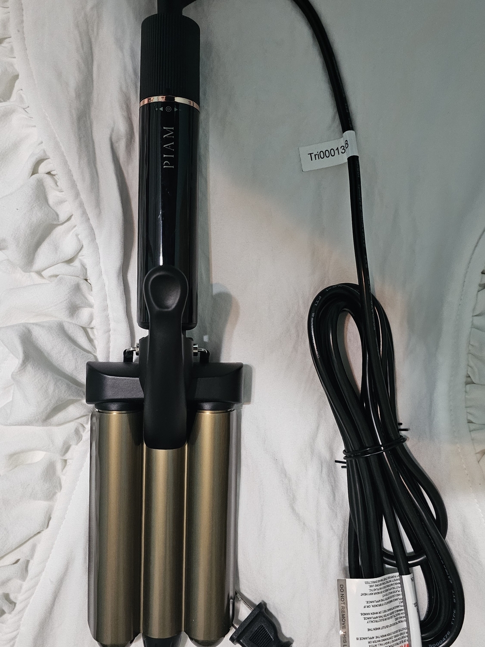 PIAM Triple Barrel Curling Iron in Metallic Gold and Black